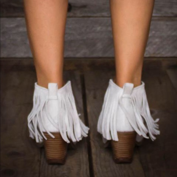Cream Burnished Distressed Fringe Bootie - Picture 8 of 8